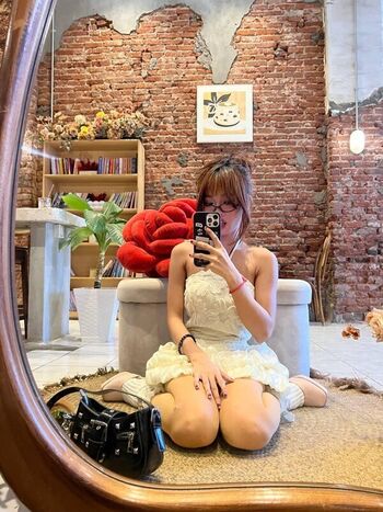 Full leaked Crystal lee yoon private onlyfans photo