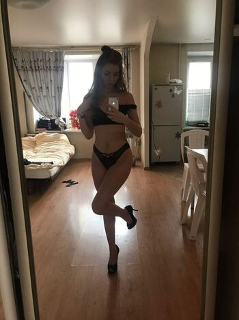 Full leaked Crystallandysh page private onlyfans photo