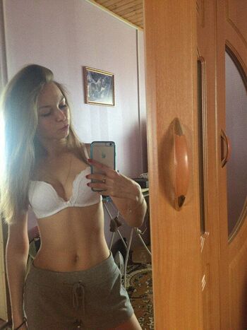 Full leaked Crystallandysh page private onlyfans photo