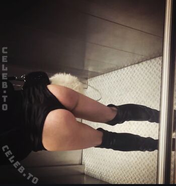 Full leaked Crystalmarykitty private onlyfans photo