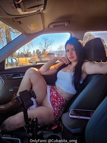 Cubanita_Omg