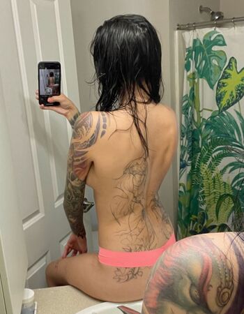 Cum Tribute