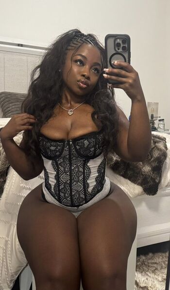 Full leaked Cupcake private onlyfans photo