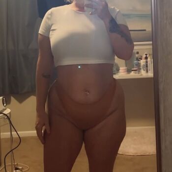 Full leaked Curvy goddesses private onlyfans photo