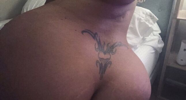 Full leaked Curvy goddesses private onlyfans photo