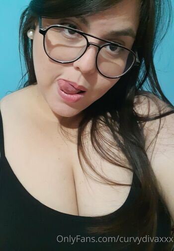 curvydivaxxx