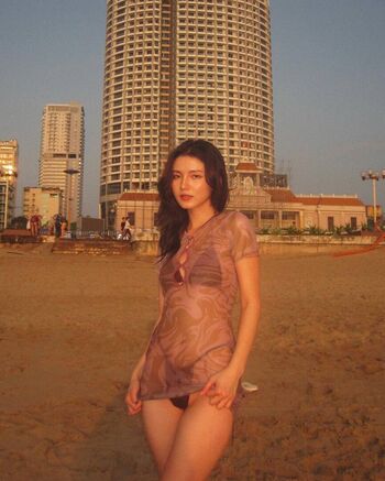 Full leaked Cute asian teen bikini private onlyfans photo