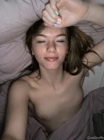 Full leaked Cutegiraffe private onlyfans photo