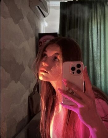 Full leaked Cuteloat private onlyfans photo
