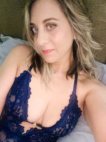 Cutesexymom