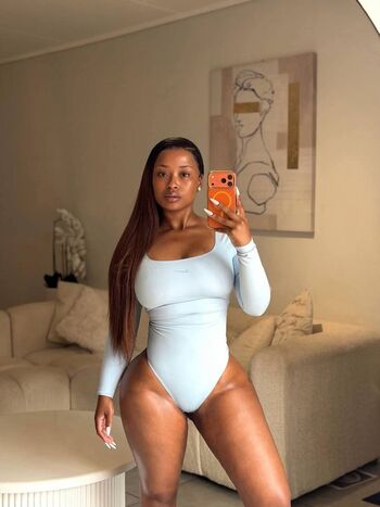 Cyan Boujee