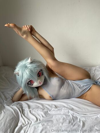 cyberpetgirl