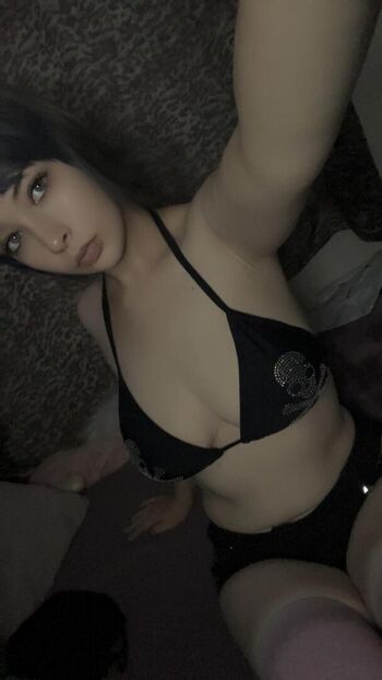 Full leaked Dncingtulips private onlyfans photo