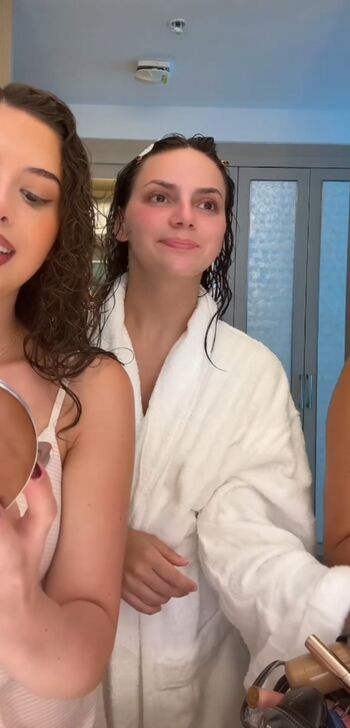 Full leaked Dafne keen  page private onlyfans photo