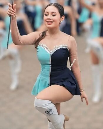 dafnealvaradooficial