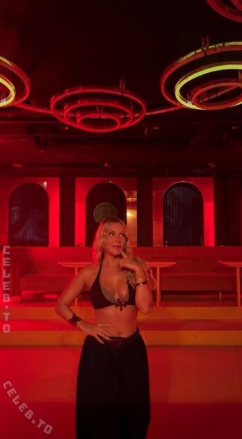 Full leaked Dagi bee private onlyfans photo