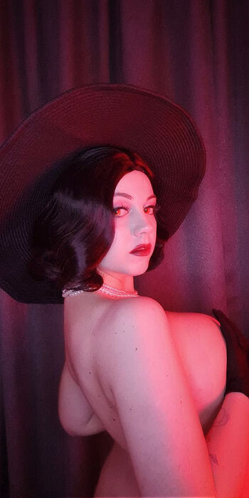 Full leaked Dahlia cosplay private onlyfans photo