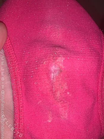 Full leaked Daisea page private onlyfans photo