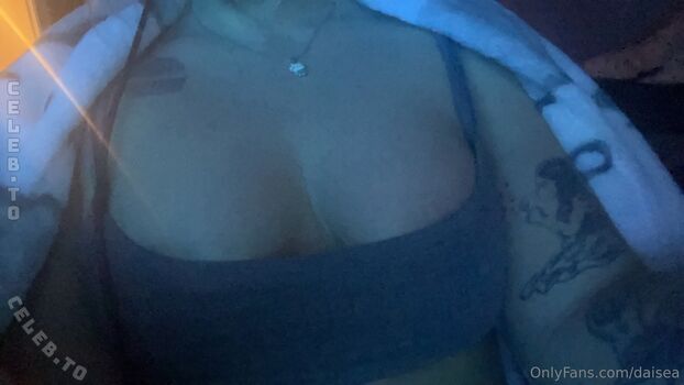 Full leaked Daisea page private onlyfans photo