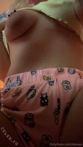 Full leaked Daisea page private onlyfans photo