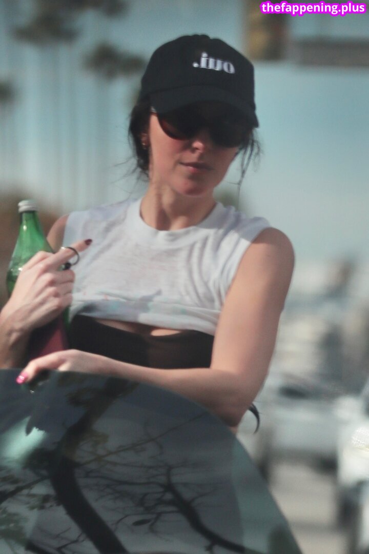 Dakota Johnson