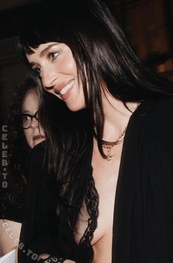 Full leaked Dakota johnson page private onlyfans photo