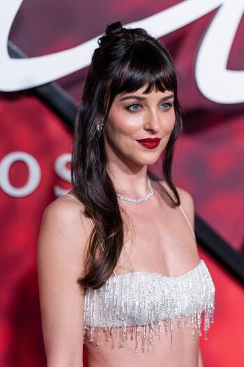 Dakota Johnson