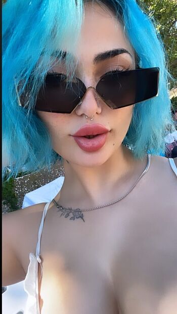 Full leaked Damla ecre page private onlyfans photo