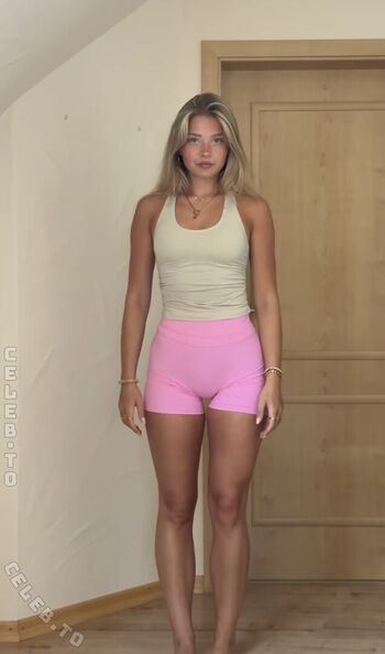 Full leaked Danamrts private onlyfans photo