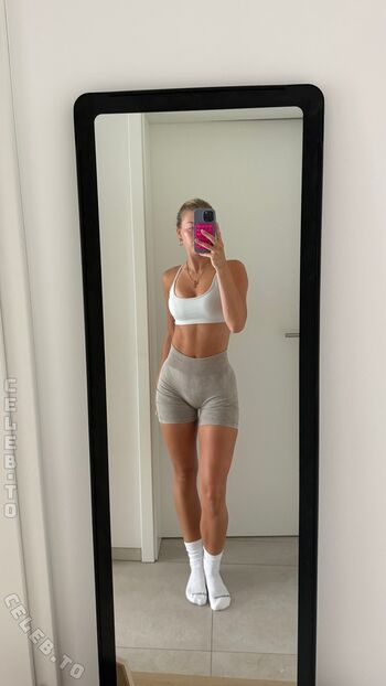 Full leaked Danamrts private onlyfans photo