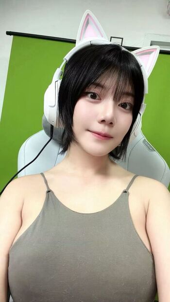 Full leaked Dangomeaw private onlyfans photo
