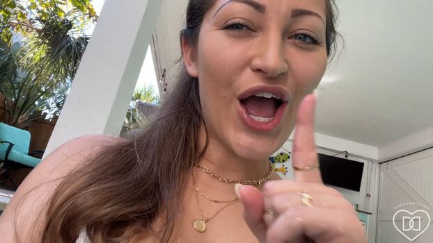 Dani Daniels