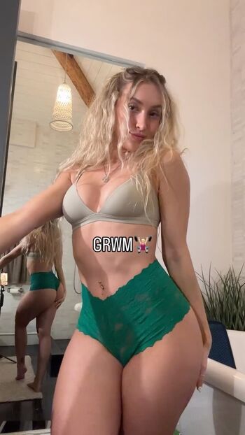 Full leaked Dani day private onlyfans photo