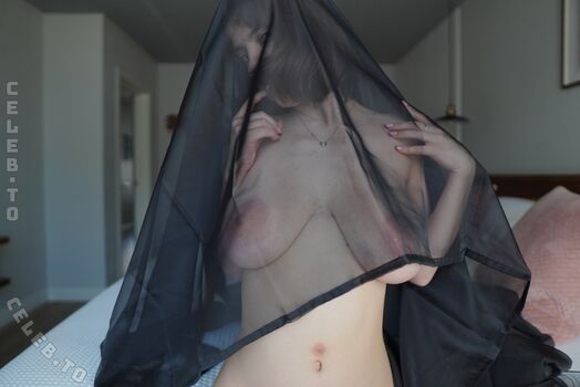 Full leaked Daria aref private onlyfans photo