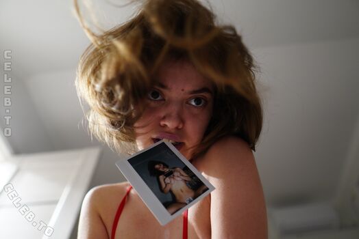 Full leaked Daria aref page private onlyfans photo