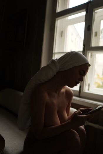Full leaked Daria aref private onlyfans photo