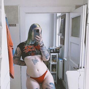 Full leaked Dariamilk private onlyfans photo