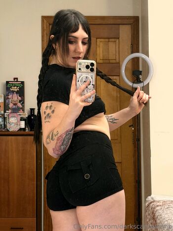 Full leaked Darkscaryswamp private onlyfans photo