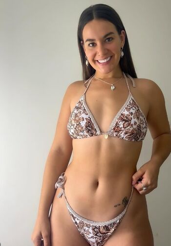 Full leaked Dayna suckling private onlyfans photo
