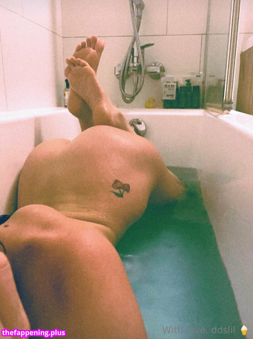 Natalka / ddslil 누드 OnlyFans 사진 #18