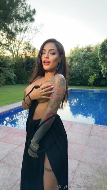 Full leaked De lizzy private onlyfans photo