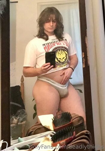 Full leaked Deadlythighs private onlyfans photo