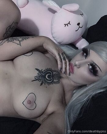 Full leaked Deahbypiss private onlyfans photo