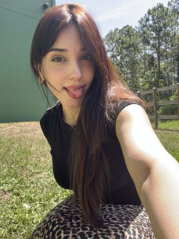 Full leaked Deargia page private onlyfans photo