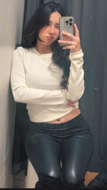Full leaked Deargia page private onlyfans photo