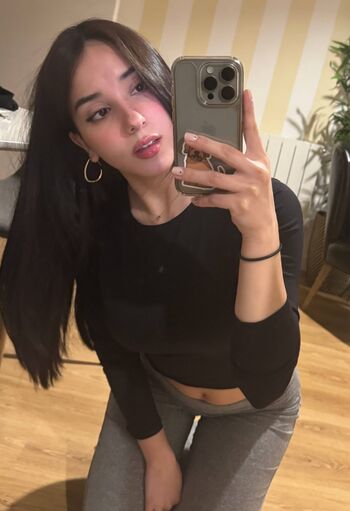 Full leaked Deargia private onlyfans photo