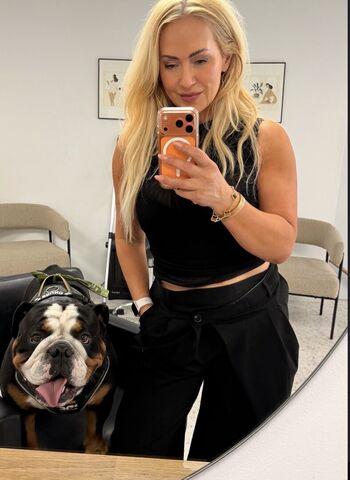 Full leaked Debbie zwiers private onlyfans photo