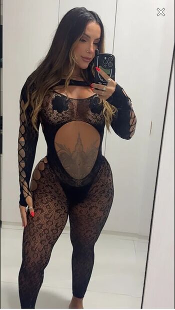 Debora Brasil 21