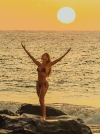 Full leaked Deborah secco page private onlyfans photo
