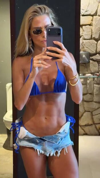 Full leaked Deborah secco private onlyfans photo
